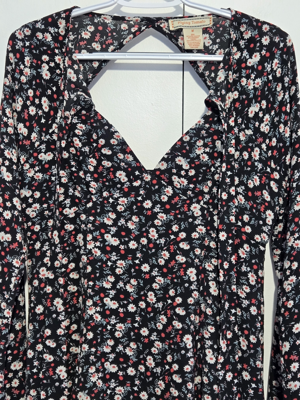 Flying Tomato Floral Mini Dress Long Sleeve Tie Front Cutout Black Boho Size M - Picture 4 of 6